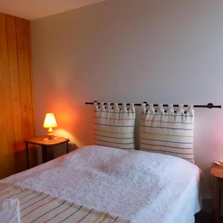 Casa de Férias Independant Pres De Le Pal Avec Wifi Et Animaux Acceptes - Fr-1-489-51 *